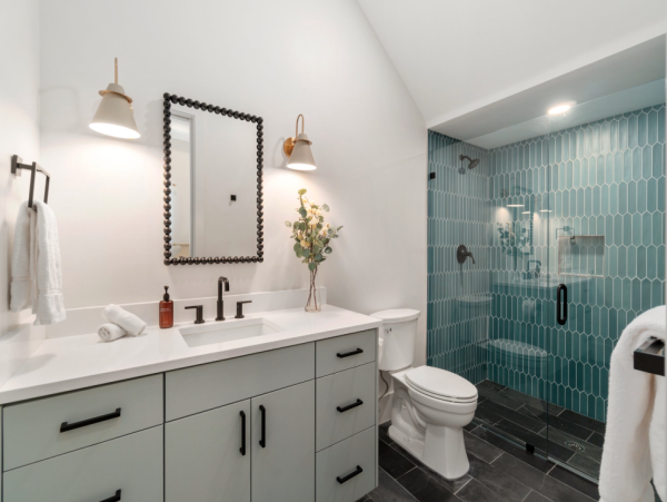 Luxury 4-Bedroom Home Near Vanderbilt Beach in Naples